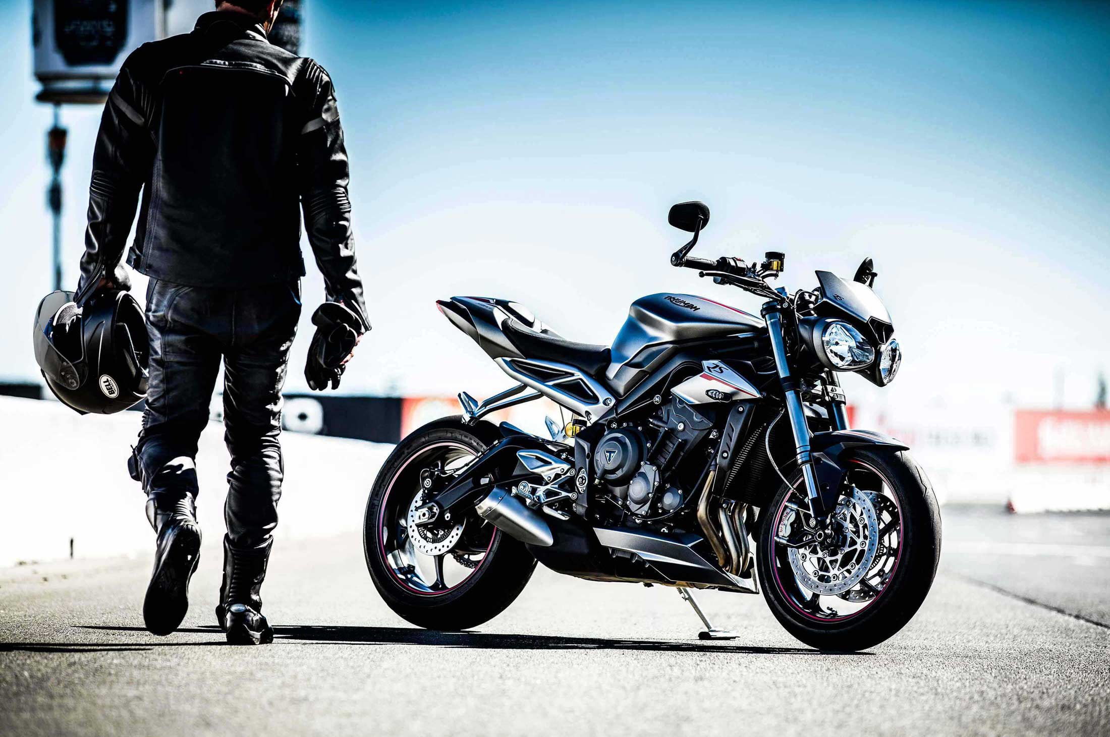 2017 triumph motorcycles store